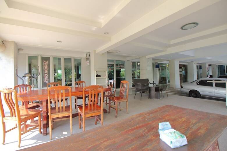 Hotel Oyo 498 Ladawan Villa