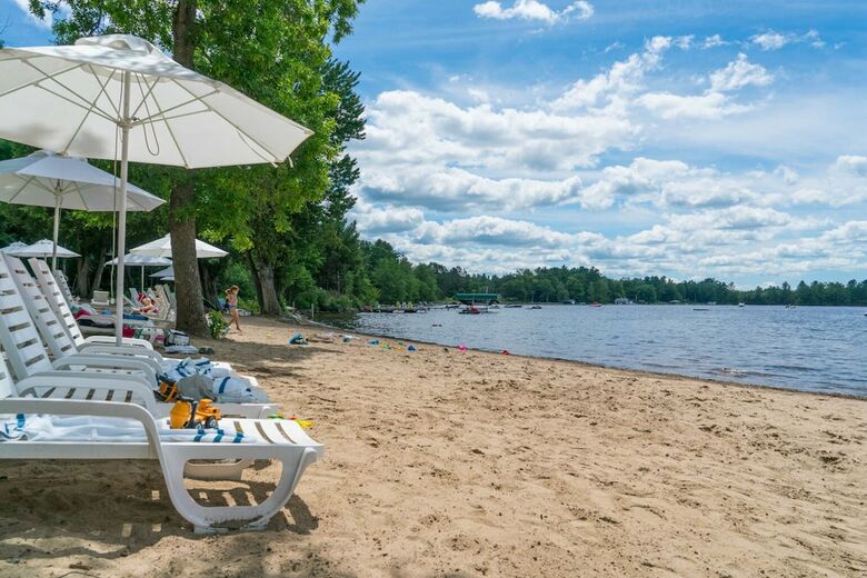 Hotel Taboo Muskoka