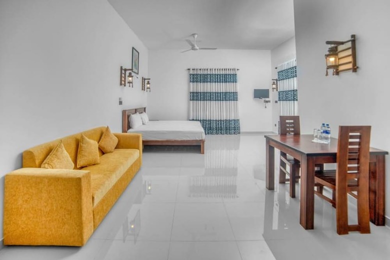Hotel Seethawaka Royal Resort