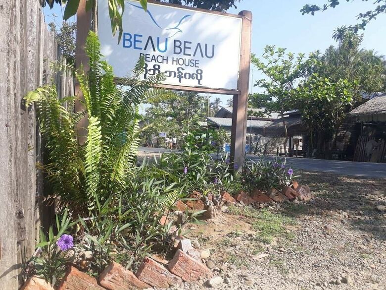 Bed & Breakfast Beau Beau Beach House