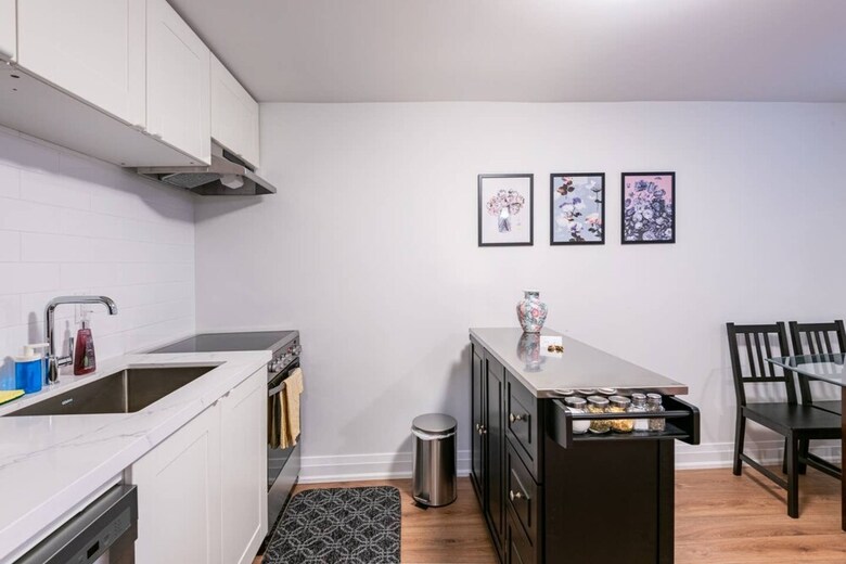 Apartamento Cozy 2 Bedroom Suite Near High Park