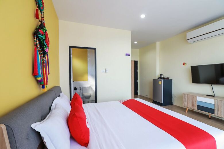 Hotel Oyo 611 Stay Young Villa