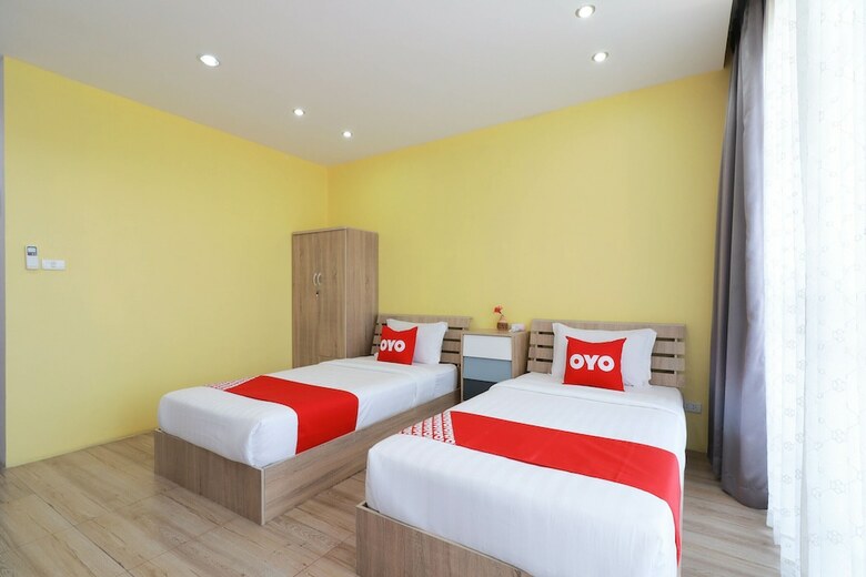Hotel Oyo 611 Stay Young Villa