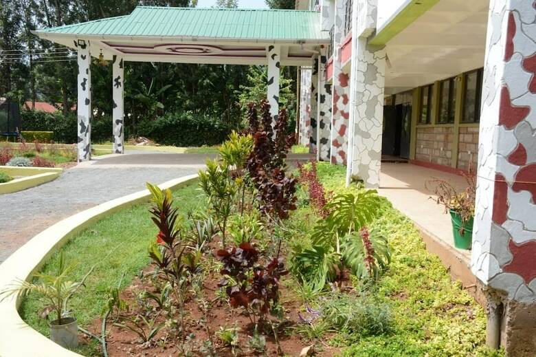Hotel Taya Park