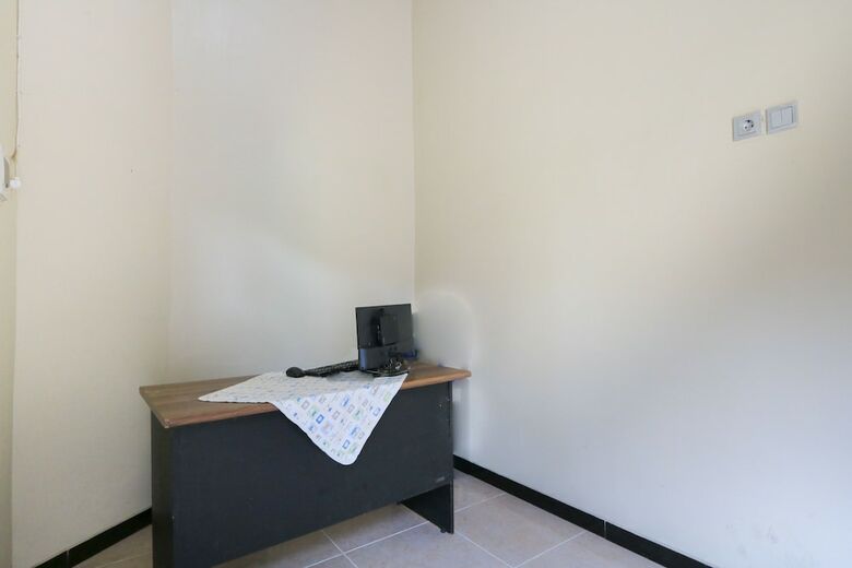 Hostal Spot On 2210 Hifana Residence