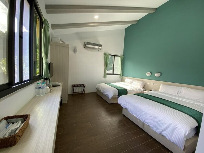 Bed & Breakfast Rona Resort