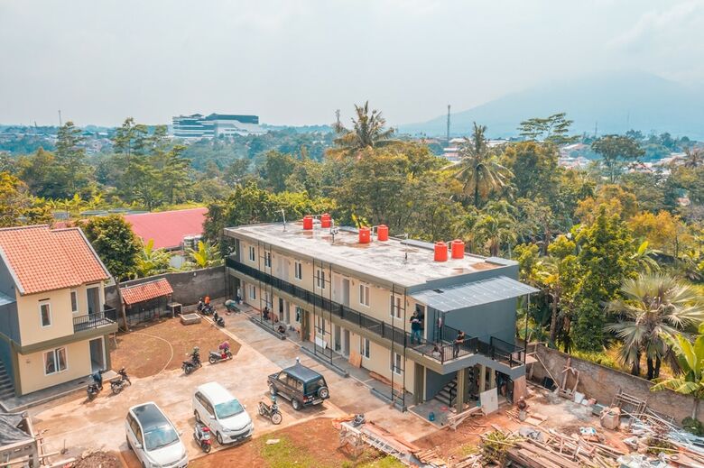 Hotel Oyo Life 2247 Green Leafs Katulampa