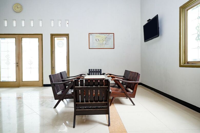 Oyo 2436 Hotel Kencana