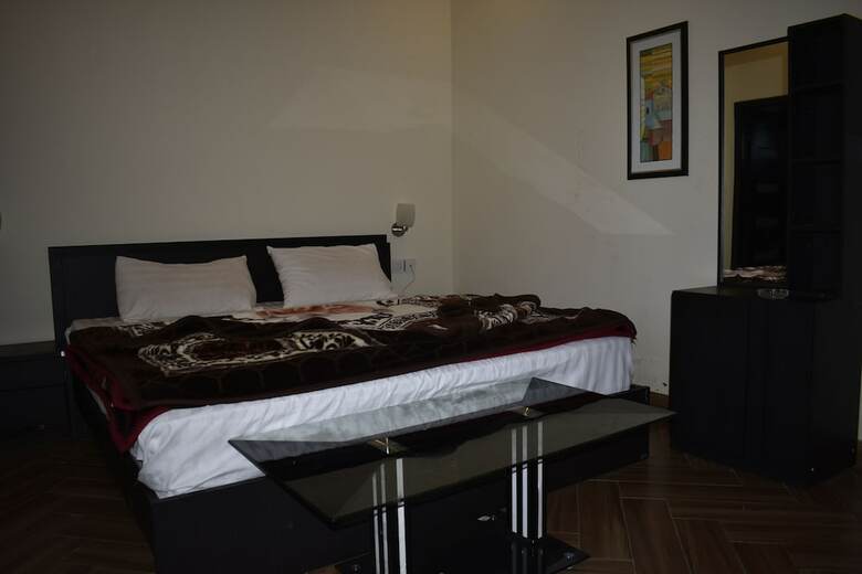 Hotel 62 Hill's Luxury Rooms