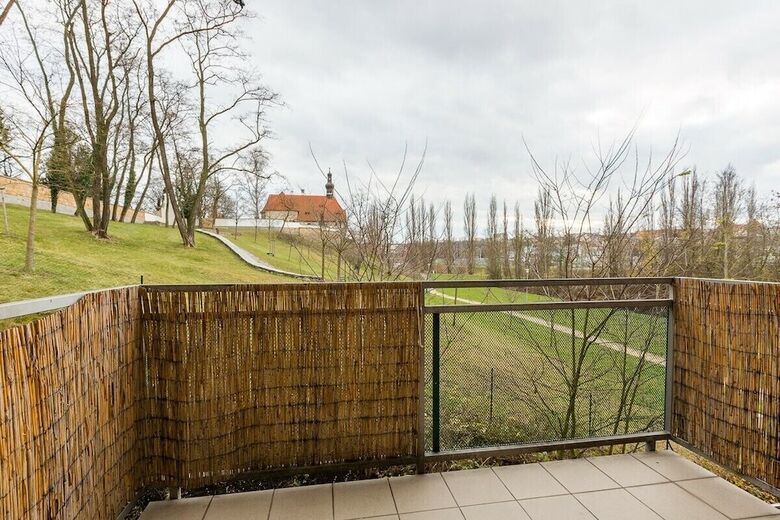 Apartsee Living I.