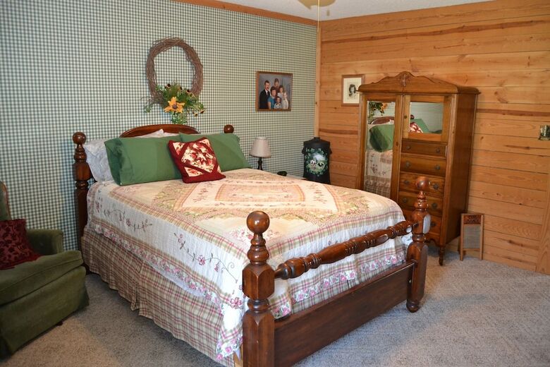Country Aire Bed & Breakfast Llc