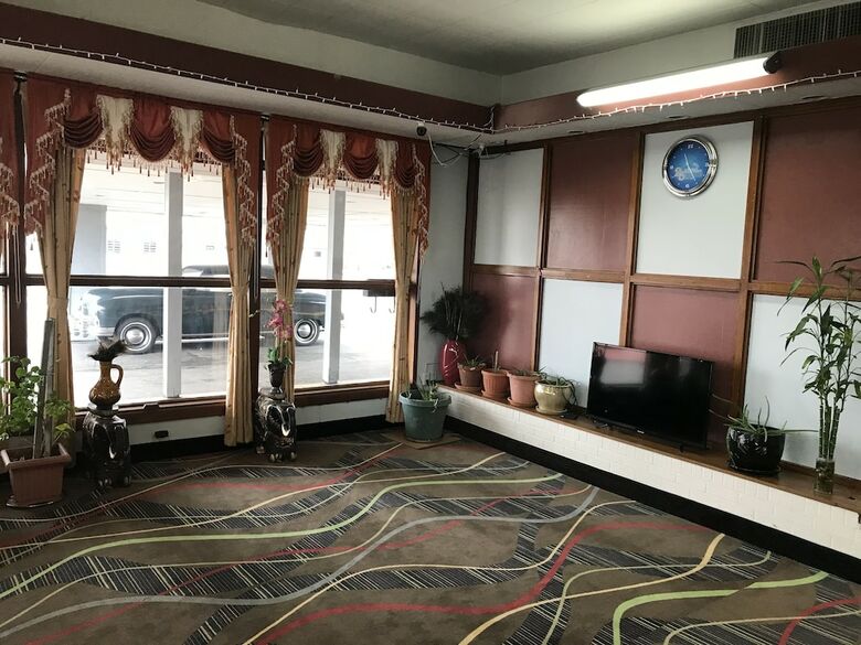 Motel Village Inn