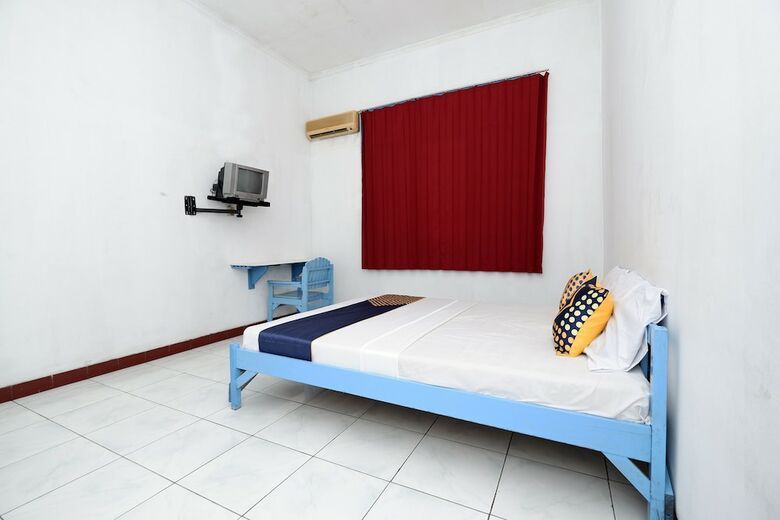 Hostal Spot On 2289 Hotel Saudara