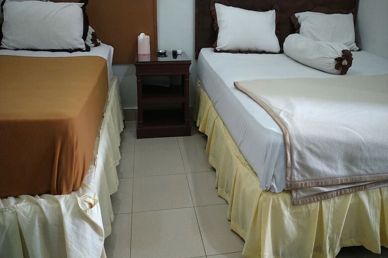 Hostal Oyo 2303 Hotel Blang Raya