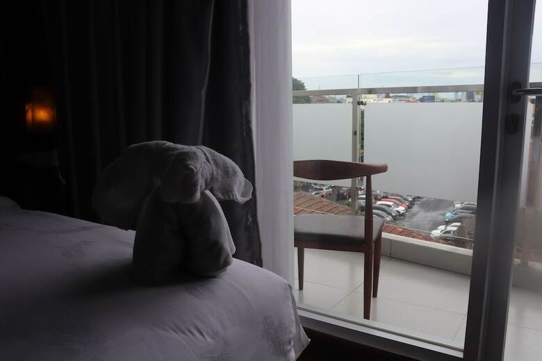 Pakons Prime Hotel