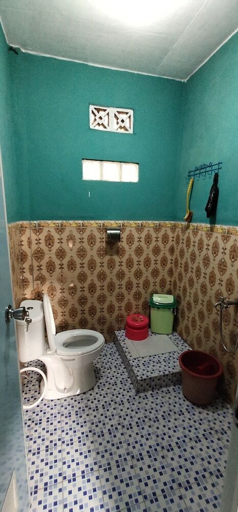 Sutrisno Homestay - Hostel