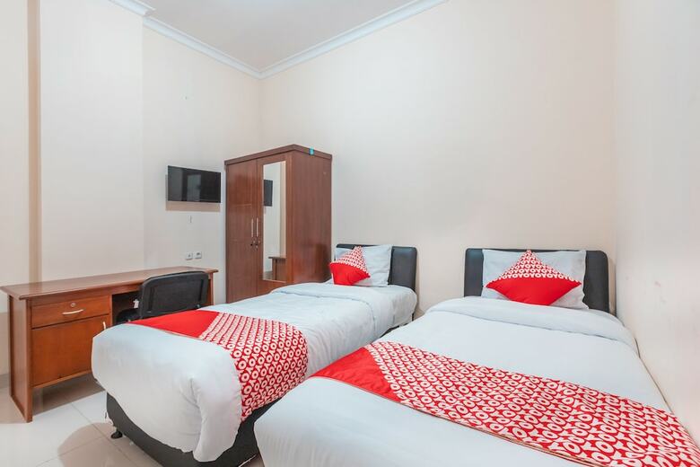 Hotel Oyo 2364 Cempaka Harapan Indah