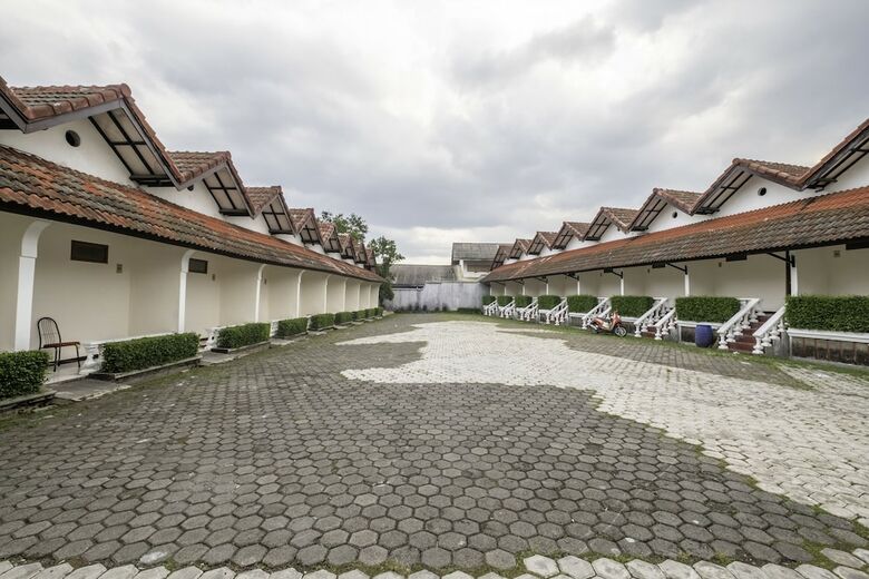 Oyo 2346 Hotel Padjadjaran 1
