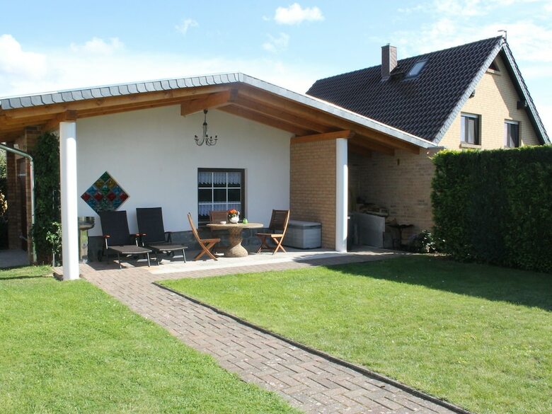 Quaint Apartment In Rerik Located By The Seaside