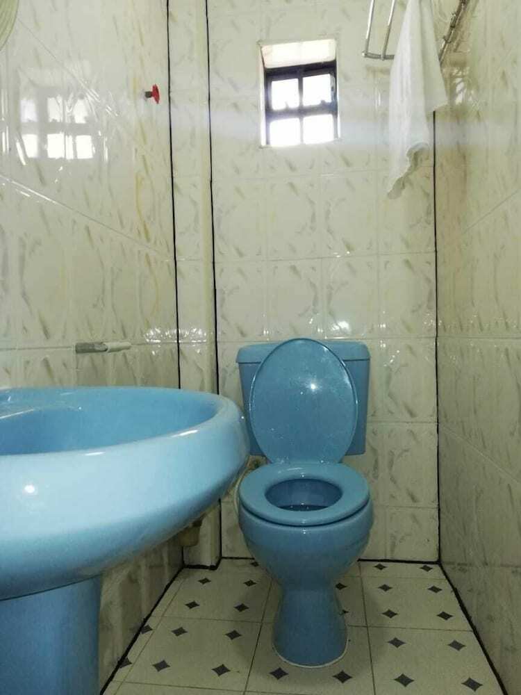 Hostal Guest House Hotel Chrisna