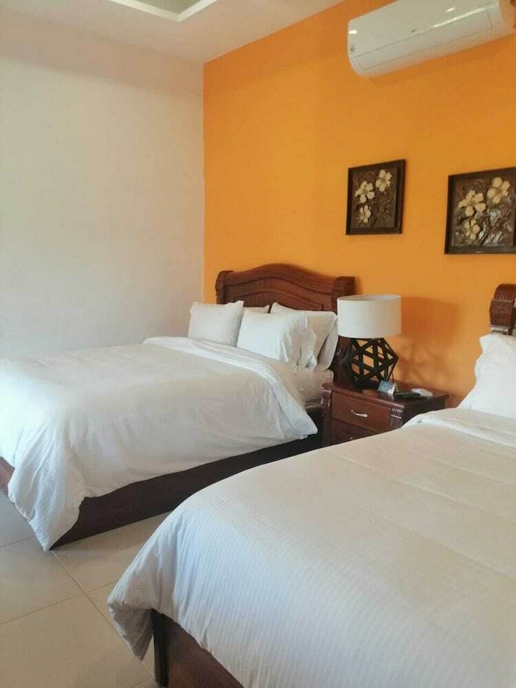 Hotel La Estancia