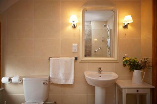 Hostal Cullinan's Seafood Restaurant & Guesthouse
