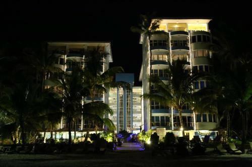 Aparthotel Cowrie Shell Beach Apartments
