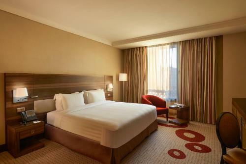 Safir Hotel And Residences Kuwait