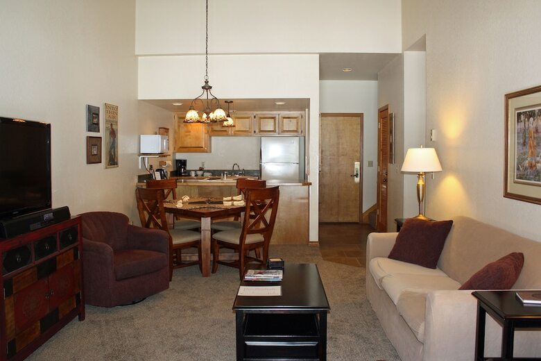 Cascade Village By The Ivy Group