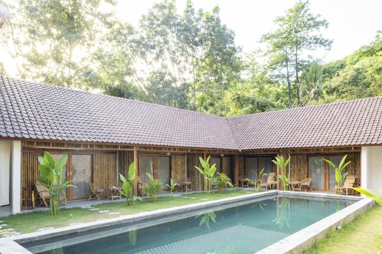Bed & Breakfast Lombok Pool House
