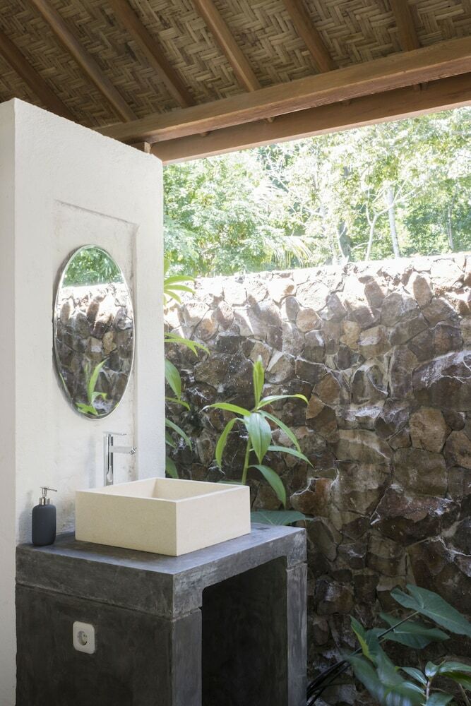 Bed & Breakfast Lombok Pool House