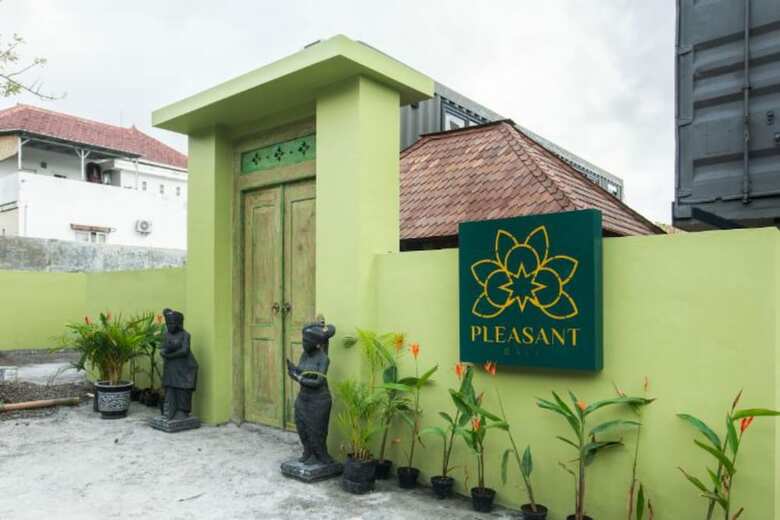 Hotel Oyo Life 2586 Pleasant Bali