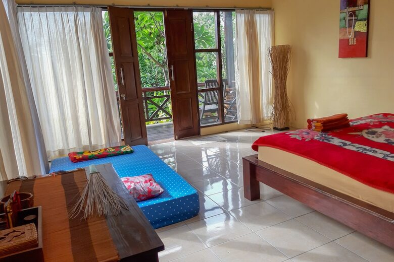 Hotel Oyo 3070 Villa Lovina Eco Lodge