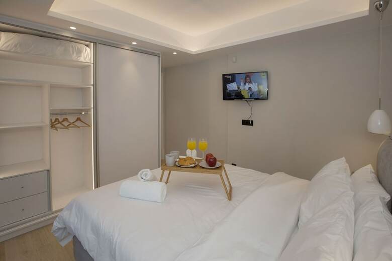 Apartamentos Acropolis Golden Suites By Ghh