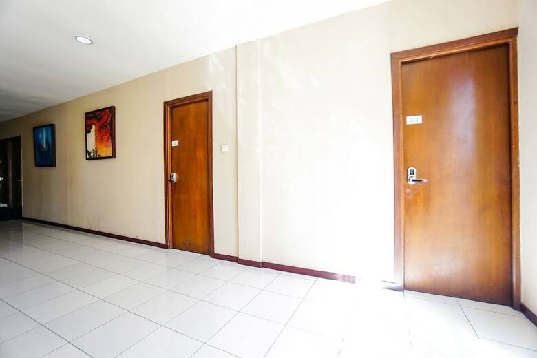 Oyo 2526 Hotel D'komo