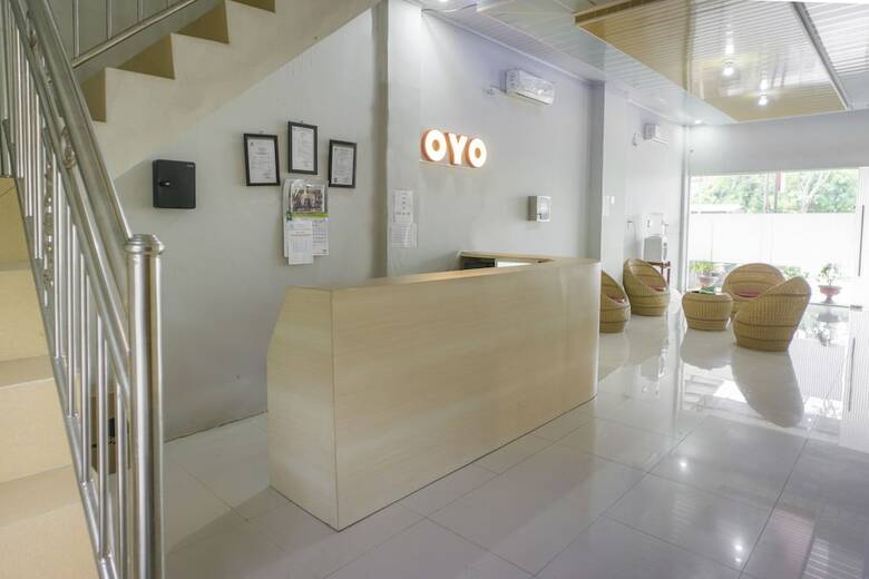 Hostal Oyo 2598 Hotel Chocolate