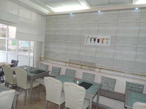 Hotel Le Petit Poete
