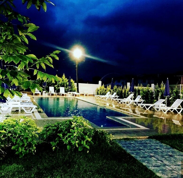 Hotel Zephyros Butik Otel ?ile
