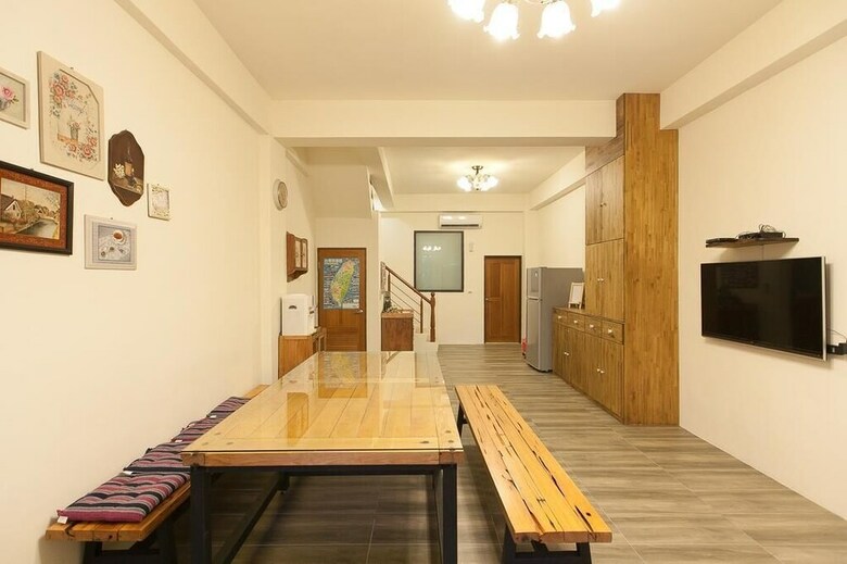 Hotel George Garden Homestay