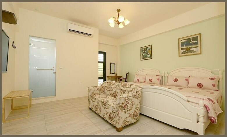 Hotel George Garden Homestay