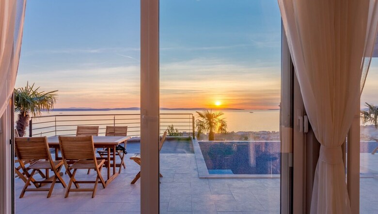 Luxury Villa White Velvet With Pool