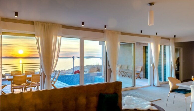 Luxury Villa White Velvet With Pool