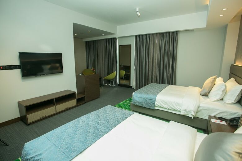 Hotel Omni Residency