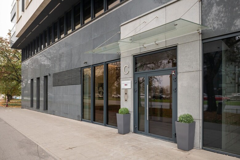 P&o Apartments Solec 15