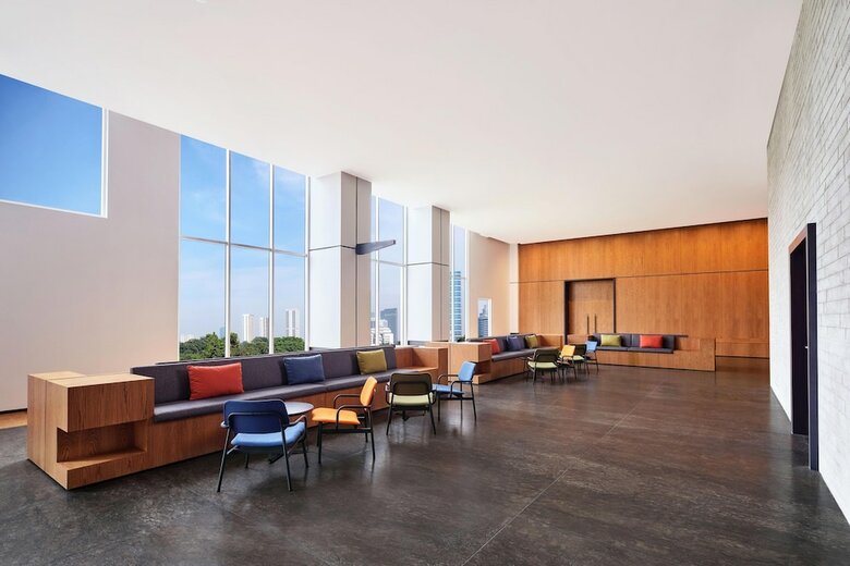 Hotel Aloft Jakarta Tb Simatupang