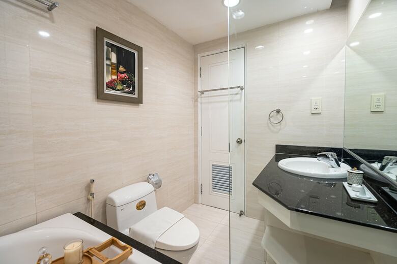 Bed & Breakfast Saigon Suites Collection By Idg In D1