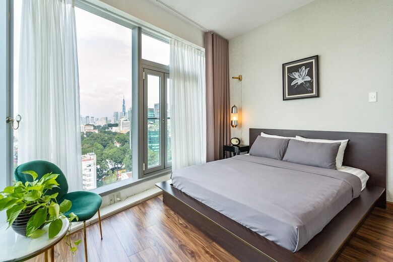 Bed & Breakfast Saigon Suites Collection By Idg In D1