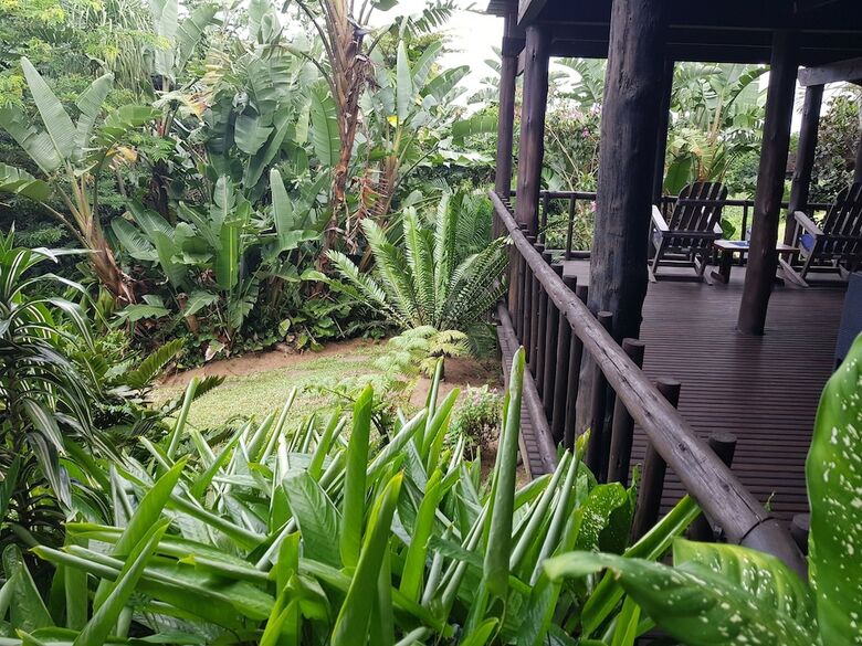 Hotel Ndiza Lodge & Cabanas