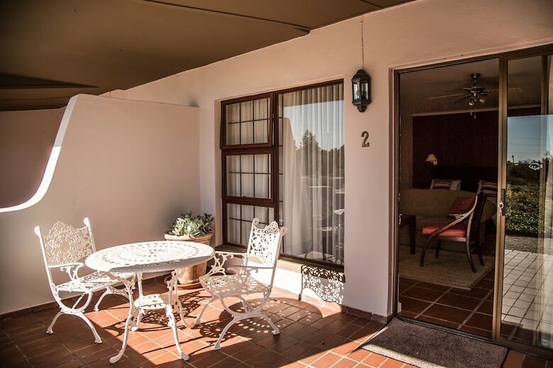 Hotel Wind-rose Guest House