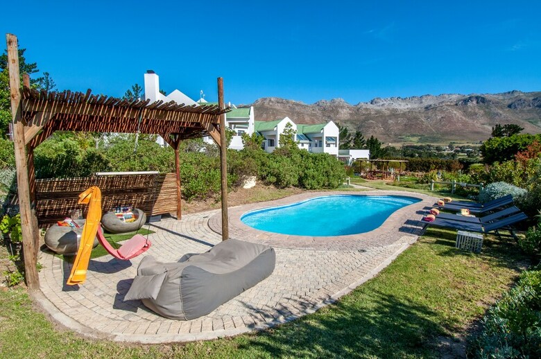 Hotel Wind-rose Guest House